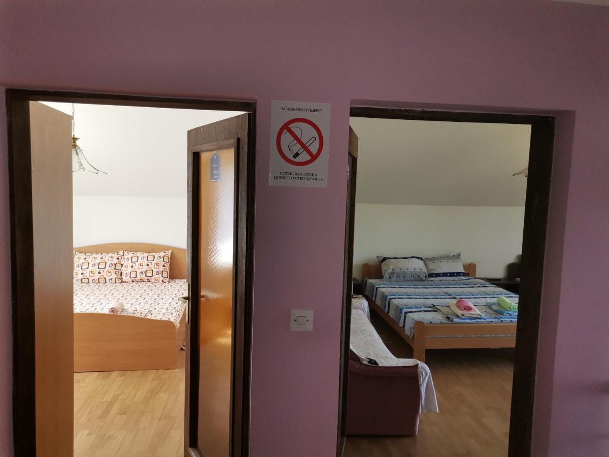 Smestaj Urosevic Golubac Exterior foto